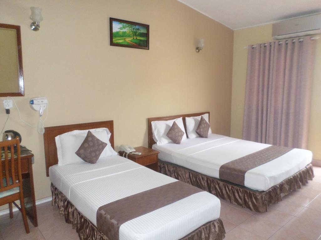 Skai Lodge Male Room photo